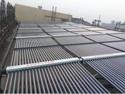 乐鱼-淄博柳泉艺术学校阳台壁挂太阳能整体项目